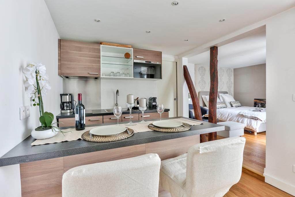 Love Nest In Saint Germain Париж Экстерьер фото