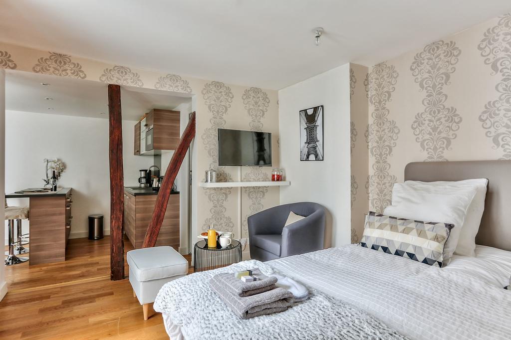 Love Nest In Saint Germain Париж Экстерьер фото