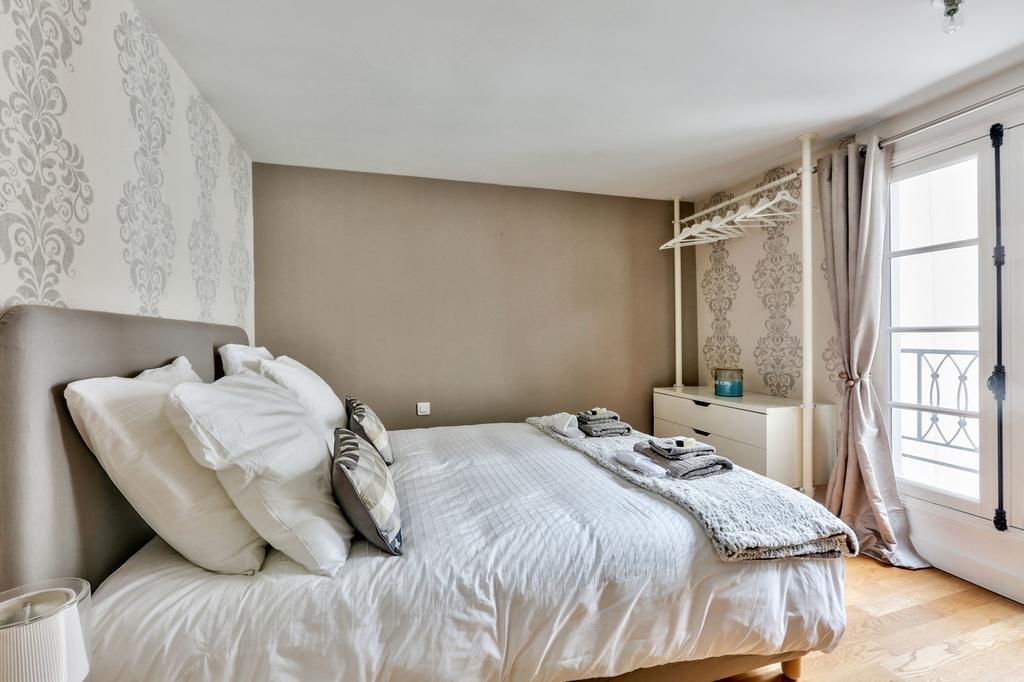 Love Nest In Saint Germain Париж Экстерьер фото